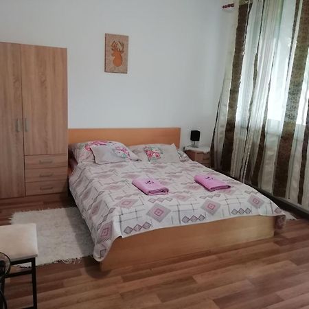 Vadásztanya Fogadó Apartamento Egerszalók Exterior foto